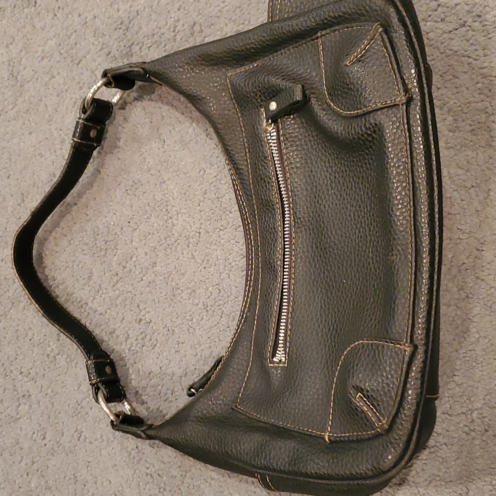 Woman's sugar reef black purse